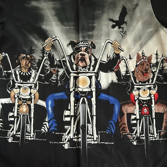 No Boundaries men’s size medium button down, short sleeve shirt. Dogs and Hogs - Picture 2 of 8